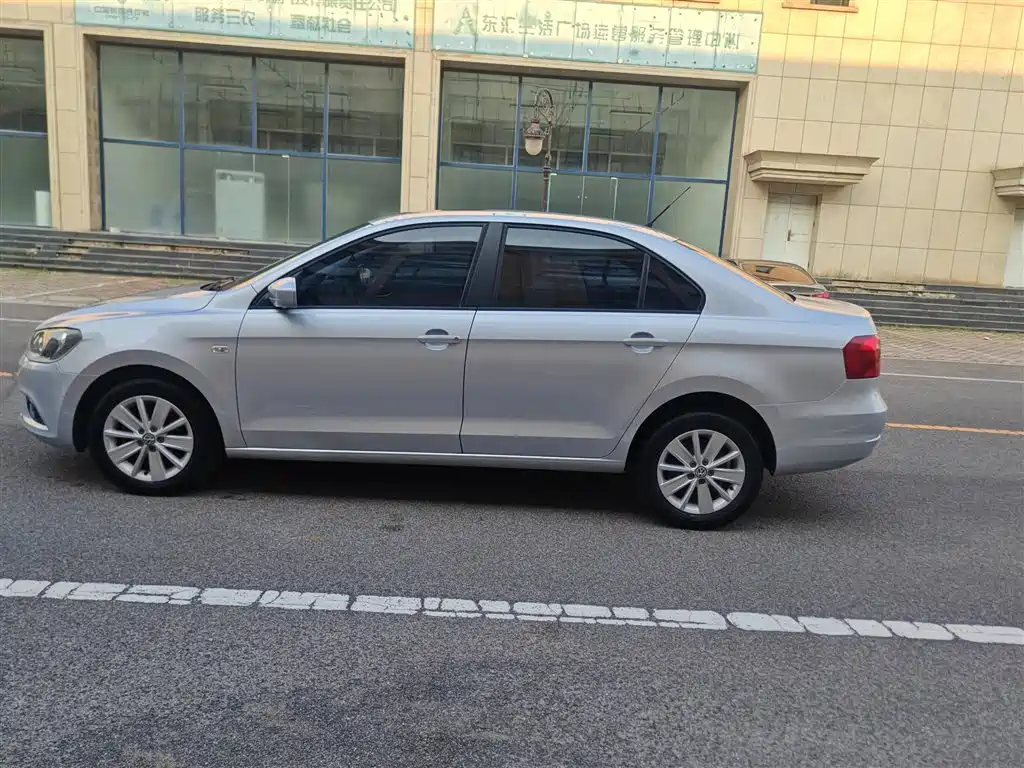 Volkswagen Jetta 2014