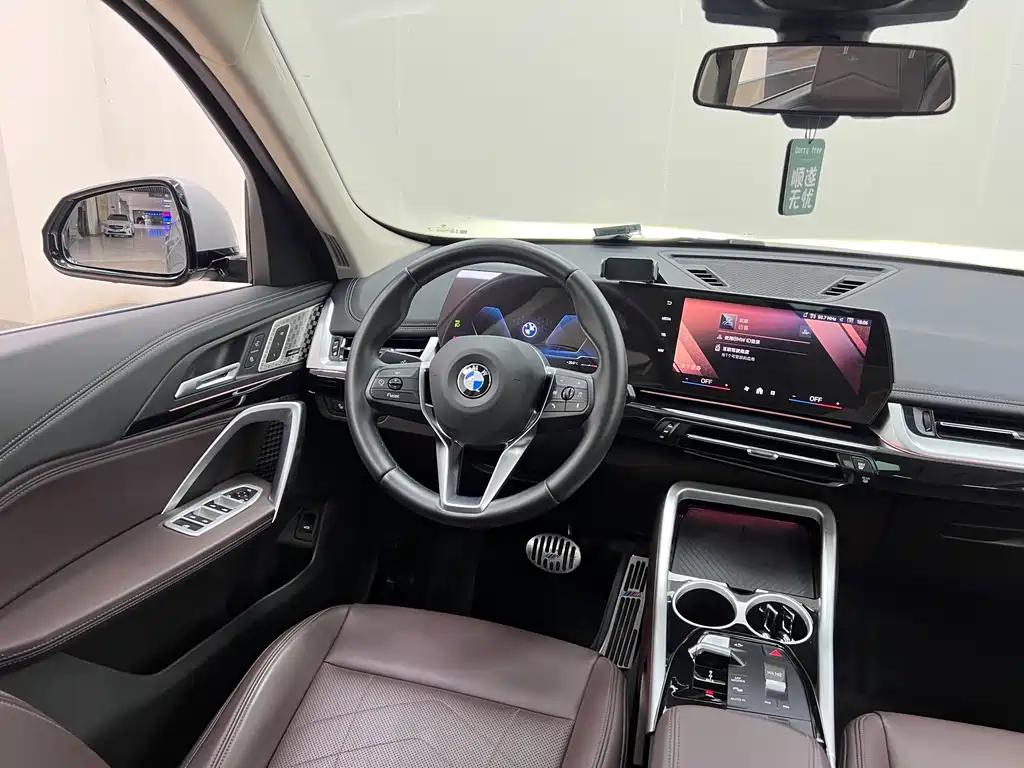 BMW X1 2024 — фото 25