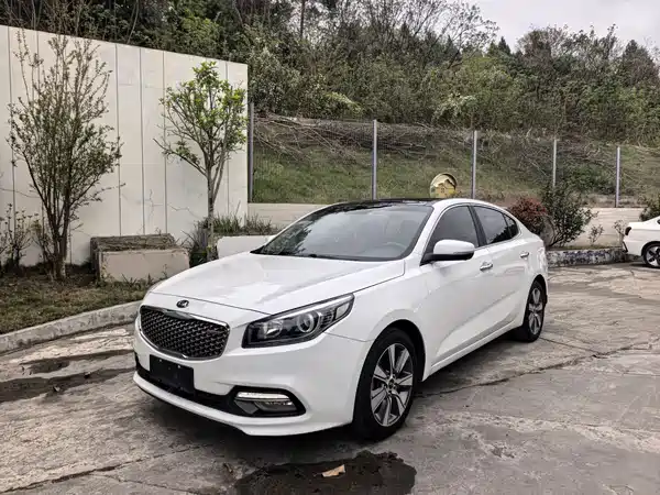 Kia K4 2017