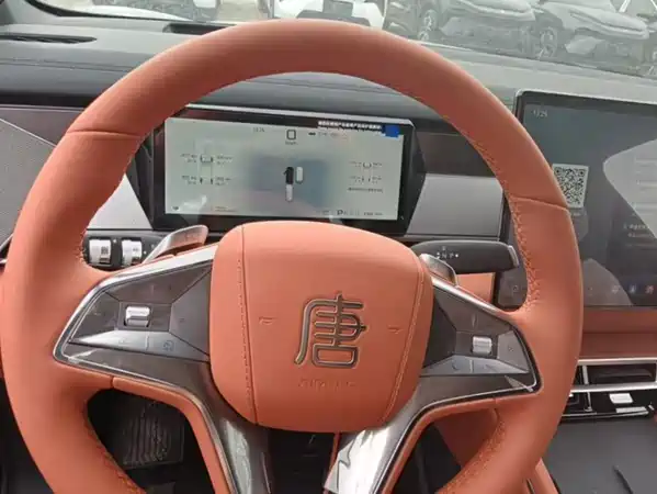 BYD Tang L 2026