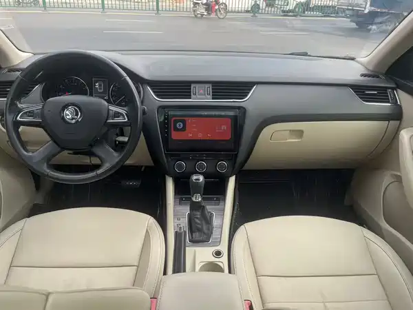 Skoda Octavia 2015