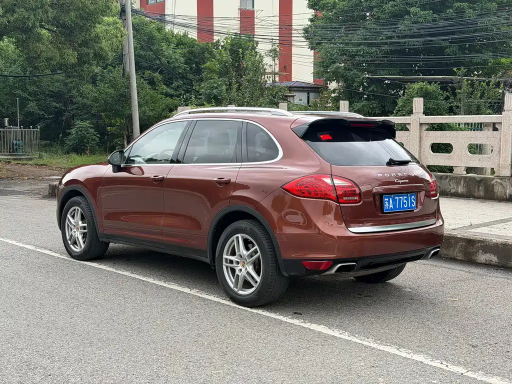 Porsche Cayenne 2013