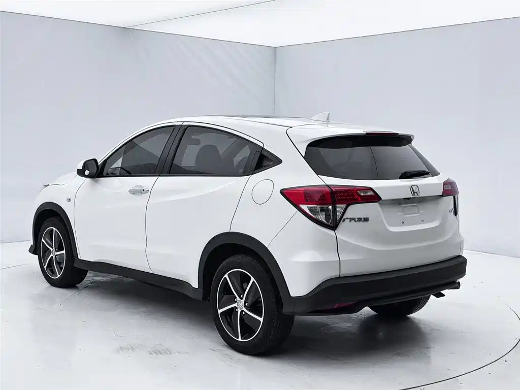Honda Vezel 2021 — фото 4