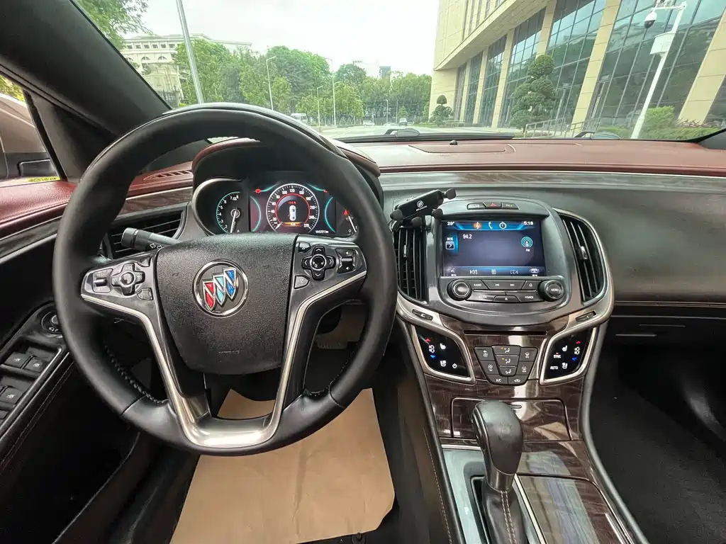 Buick LaCrosse 2013 — фото 14