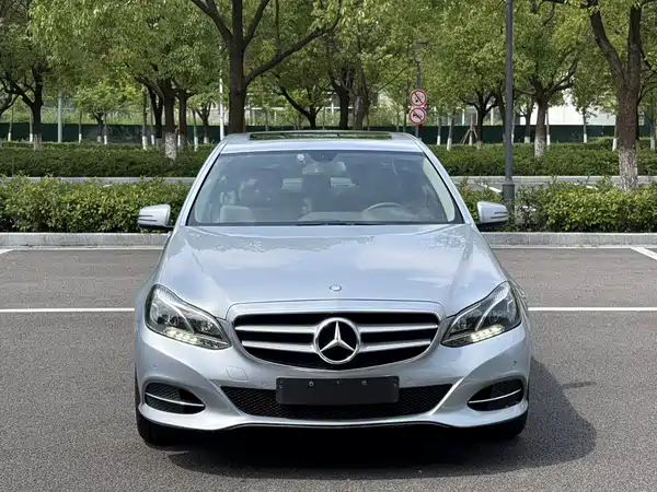 Mercedes-Benz E-Class 2013