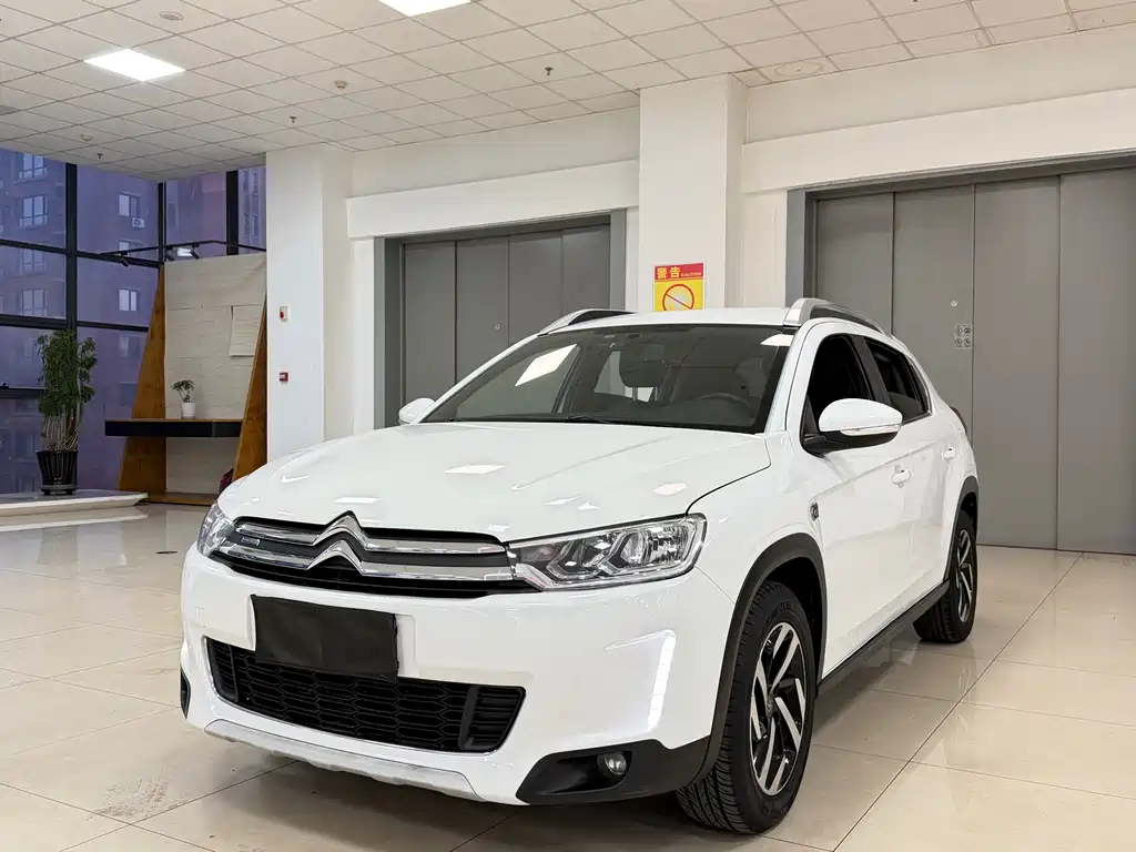 Citroen C3-XR 2015 — фото 1