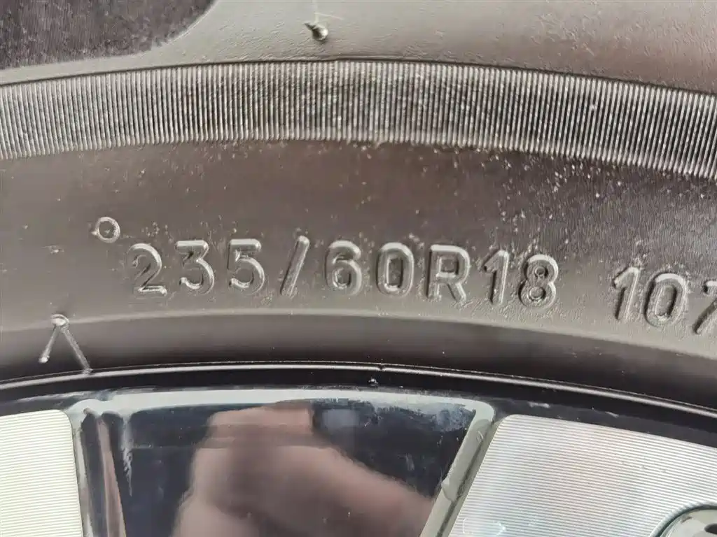 Volvo XC60 2025 — фото 24