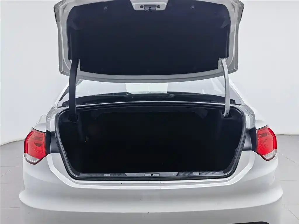 Citroen C4L 2014 — фото 16