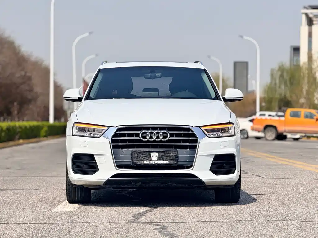 Audi Q3 2018 — фото 2