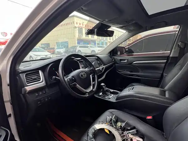Toyota Highlander 2018
