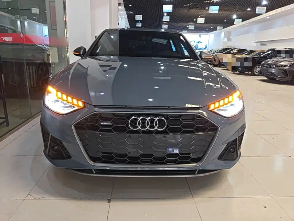 Audi A4L 2023