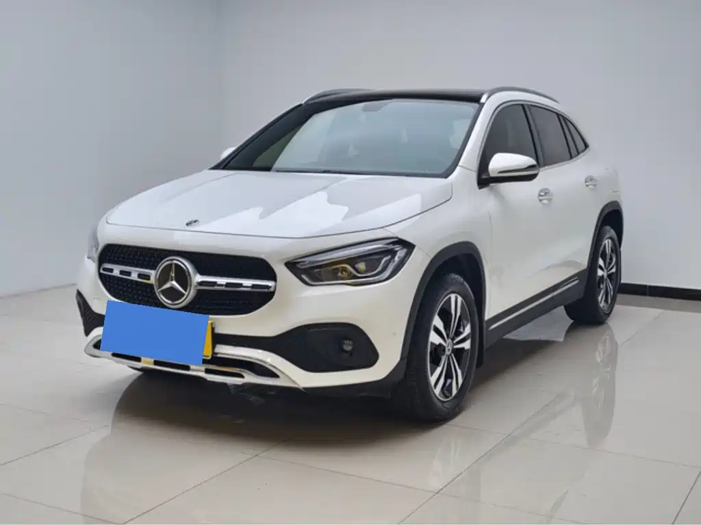 Mercedes-Benz GLA 2020
