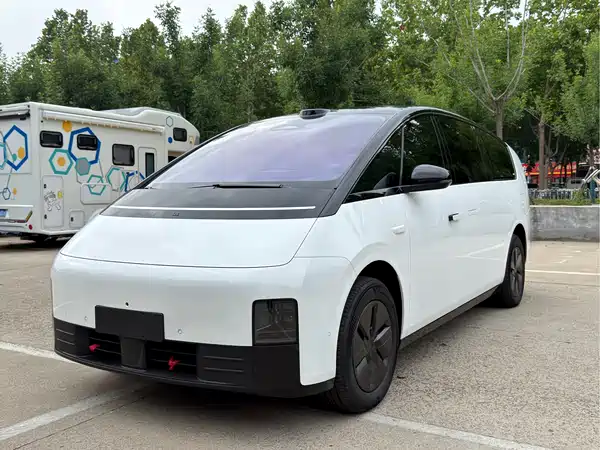 Li Auto MEGA 2026