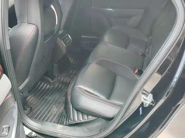 Lynk & Co 03 2019