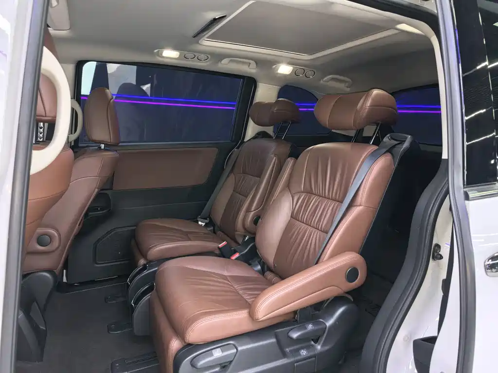 Honda Odyssey 2022 — фото 10