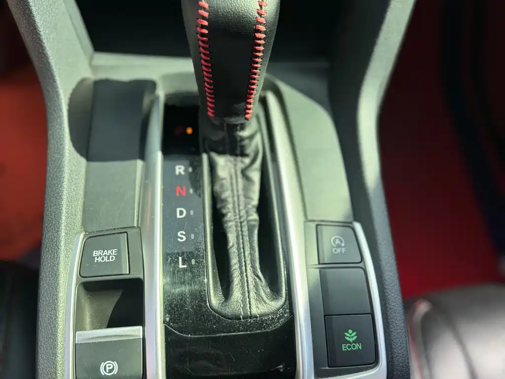 Honda Civic 2020 — фото 13
