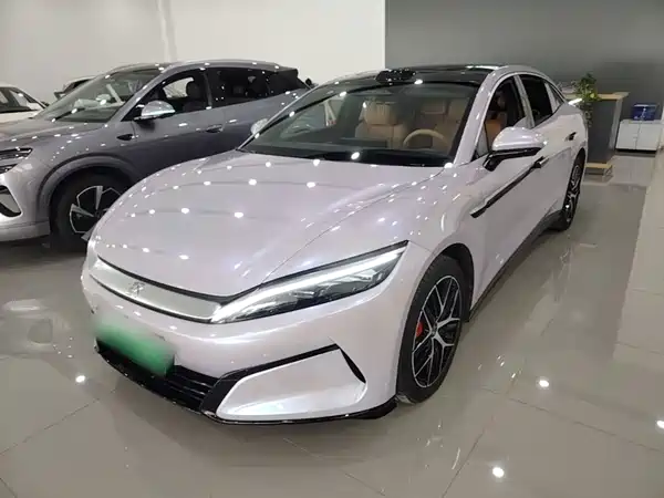 BYD Han L 2025