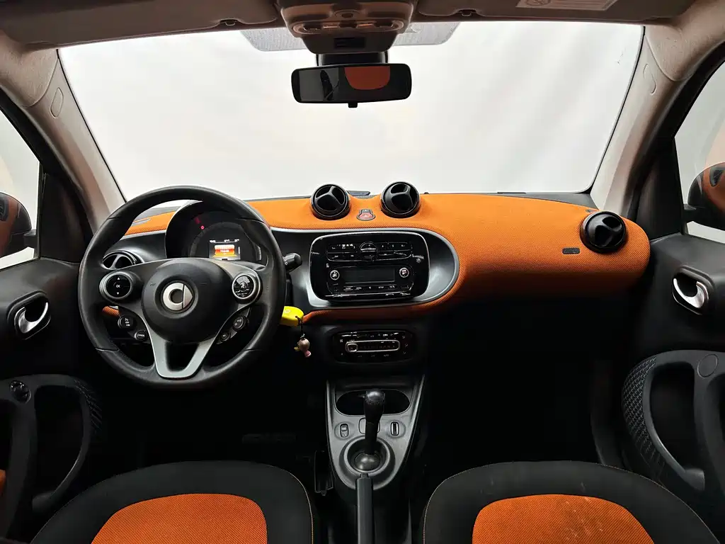 smart Fortwo 2016 — фото 8