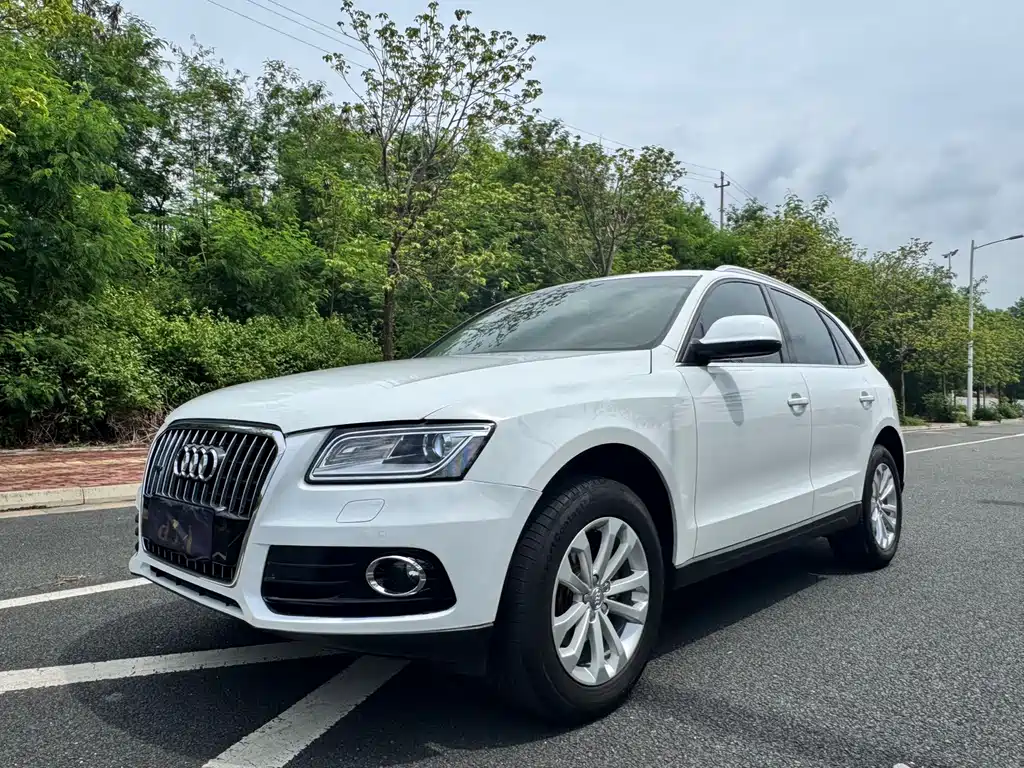 Audi Q5 2015 — фото 1