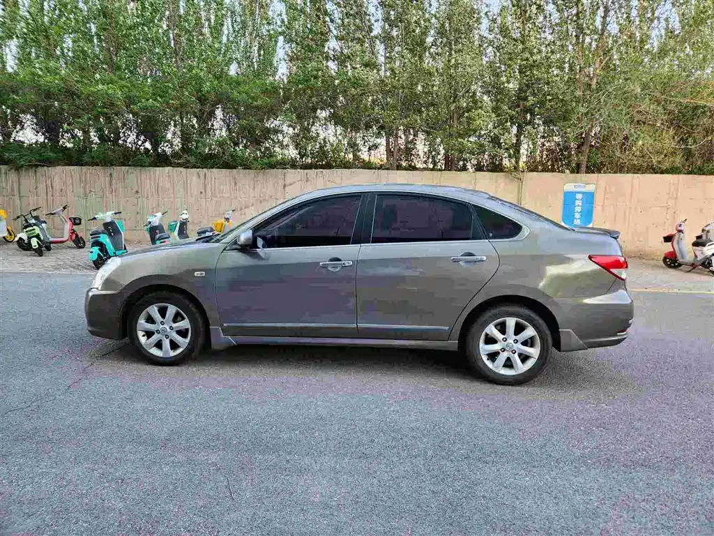 Nissan Sylphy 2010 — фото 10