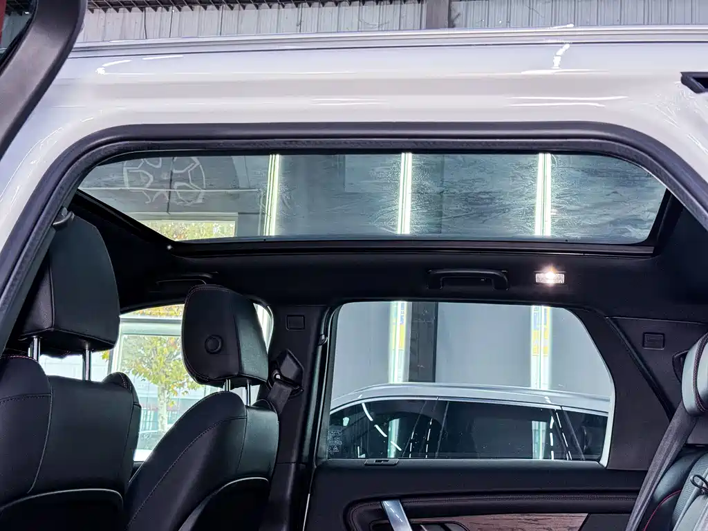 Land Rover Discovery Sport 2022 — фото 13
