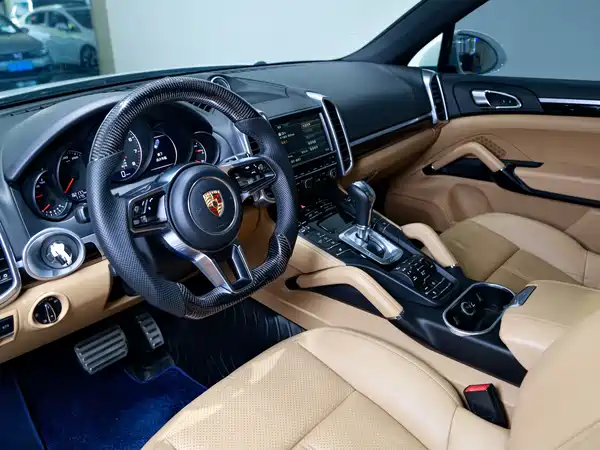 Porsche Cayenne 2015