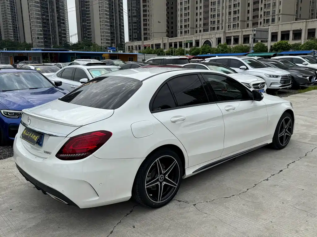 Mercedes-Benz C-Class 2020 — фото 6