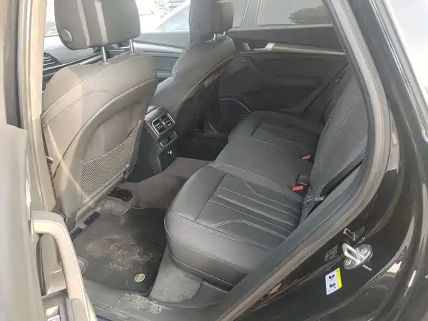 Audi Q5L 2024