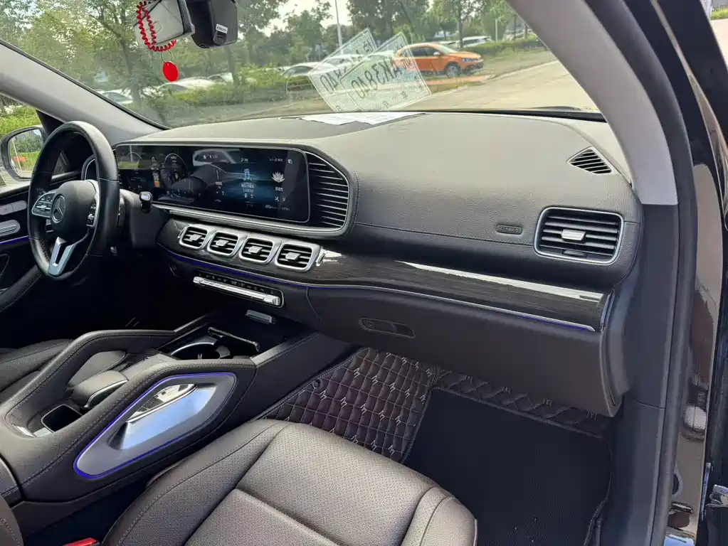 Mercedes-Benz GLE 2021 — фото 18