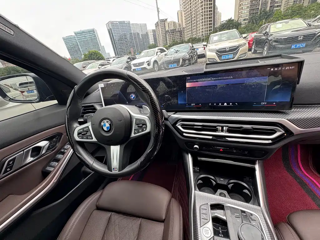 BMW 3 Series 2025 — фото 13