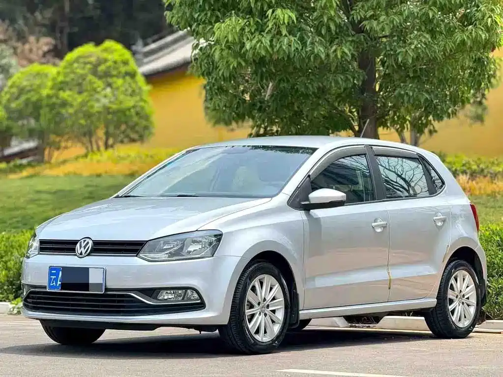 Volkswagen Polo 2015