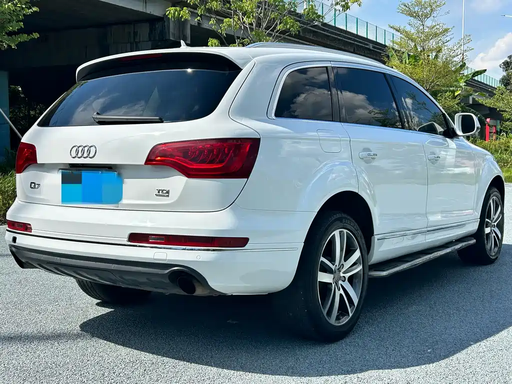 Audi Q7 2014 — фото 4
