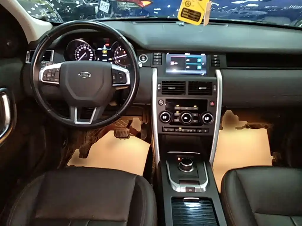 Land Rover Discovery Sport 2019 — фото 10