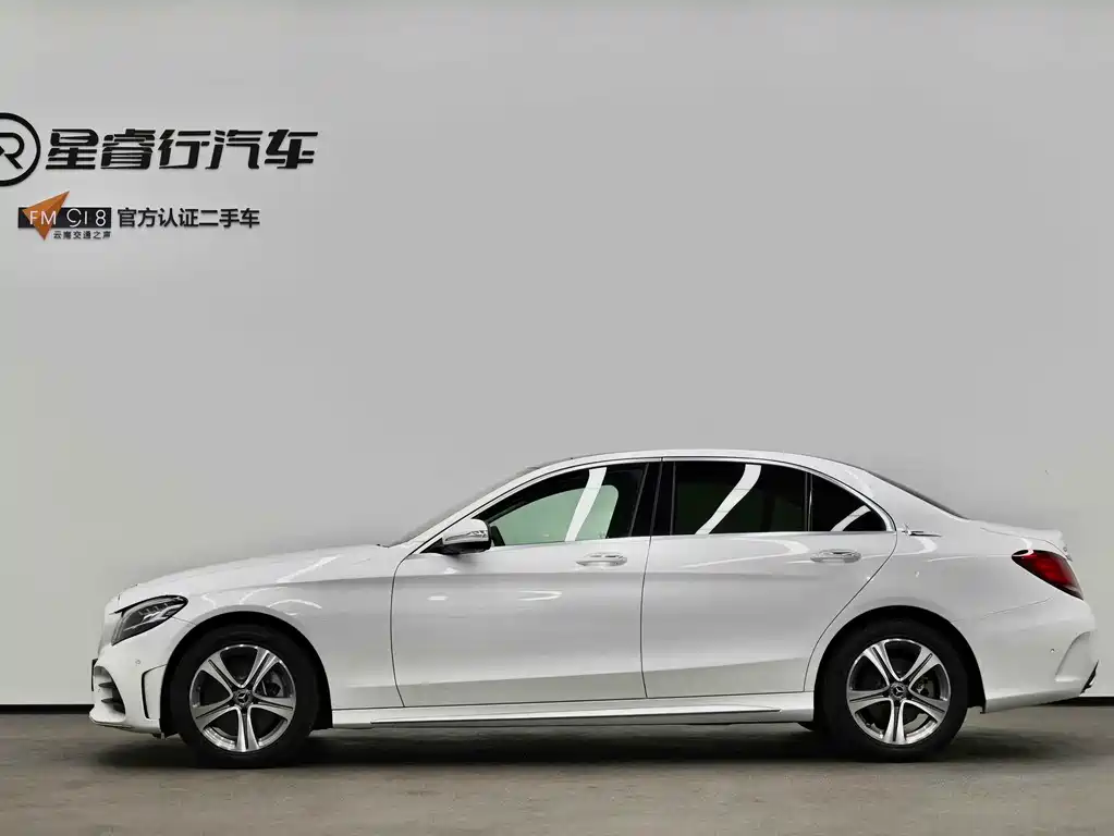 Mercedes-Benz C-Class 2020 — фото 6