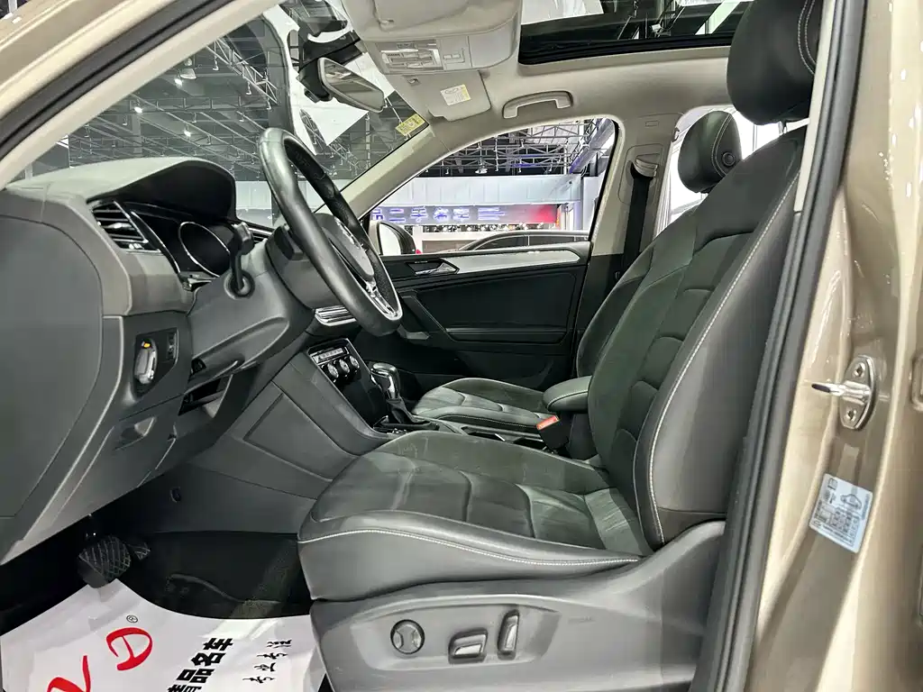 Volkswagen Tiguan L 2018 — фото 4