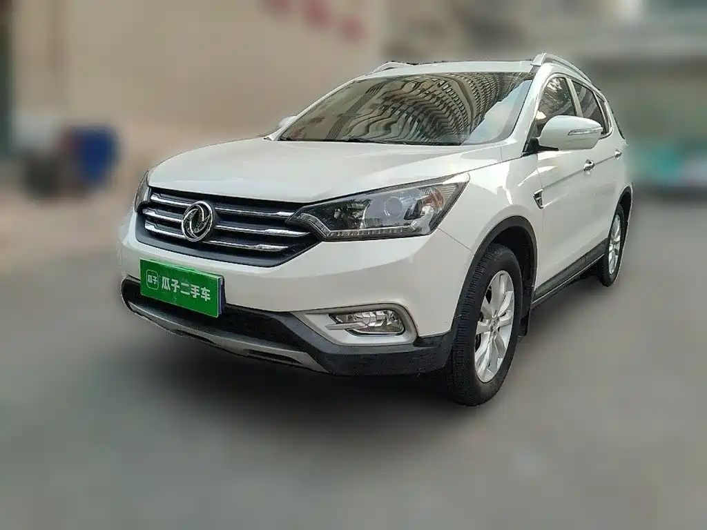 Dongfeng Fengshen AX7 2015 — фото 1