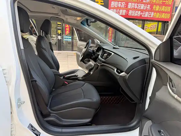 Buick Excelle GT 2022