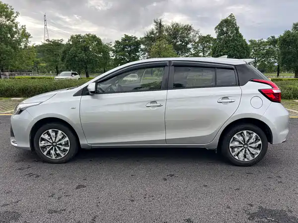 Toyota Yaris L 2019