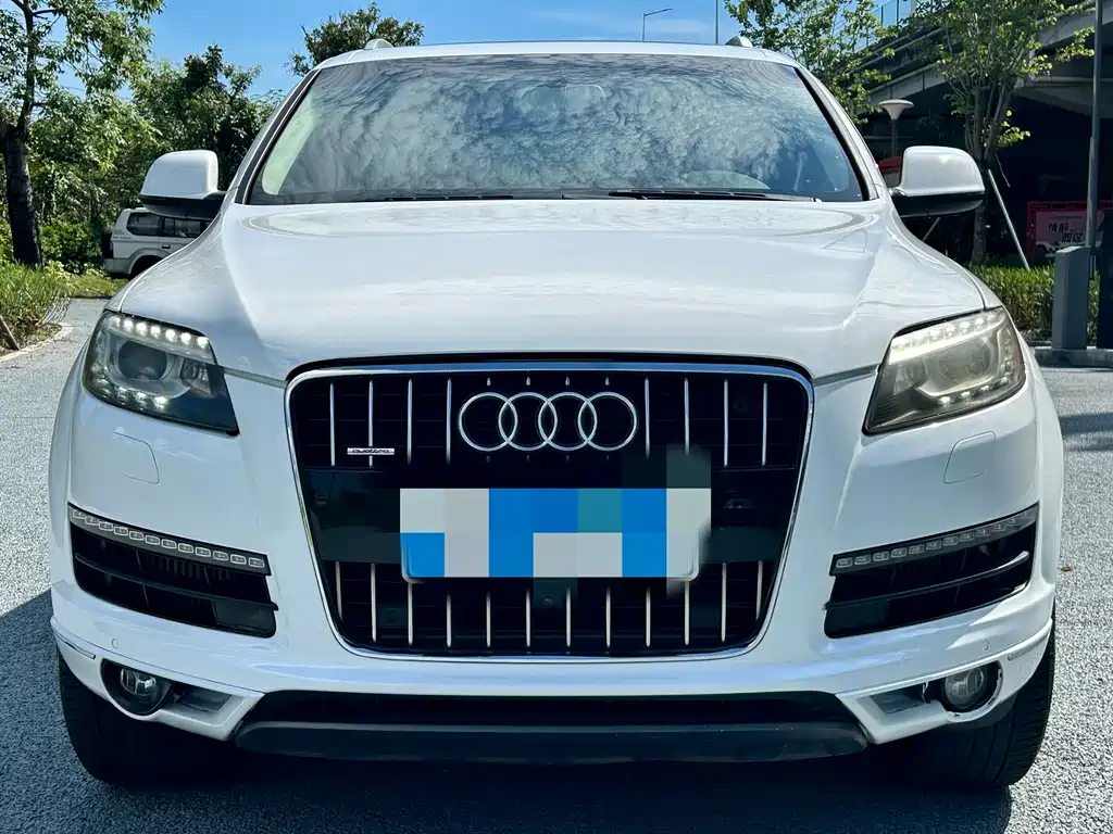 Audi Q7 2014 — фото 2