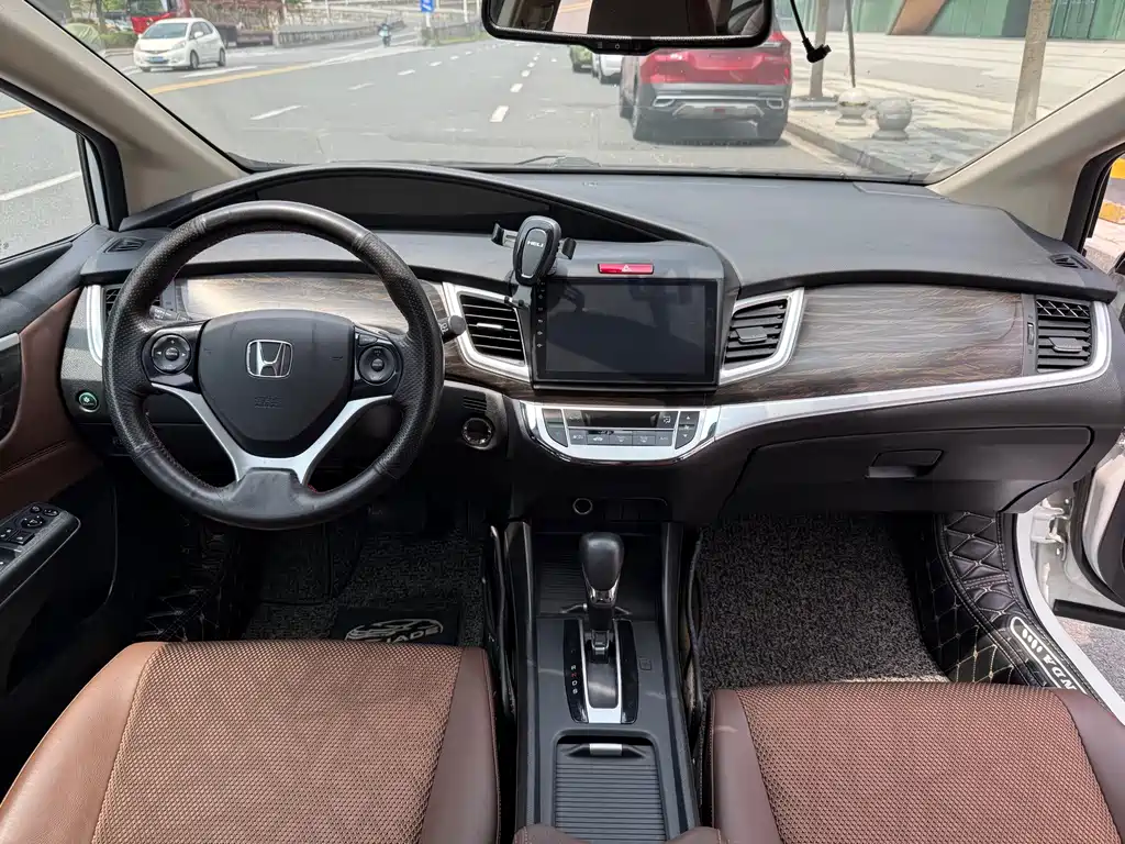 Honda Jade 2018 — фото 15