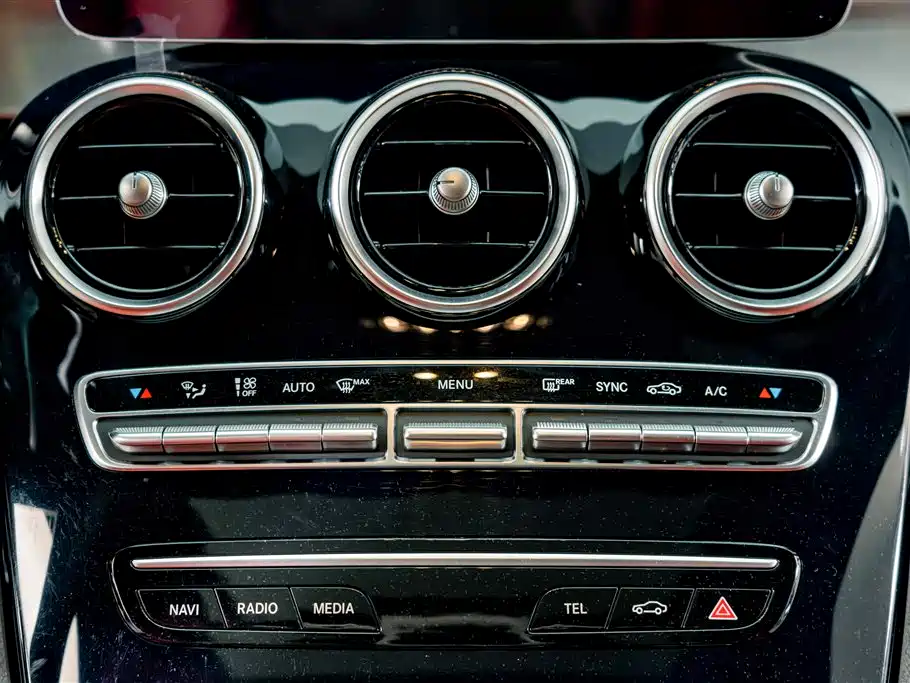 Mercedes-Benz C-Class 2022 — фото 11