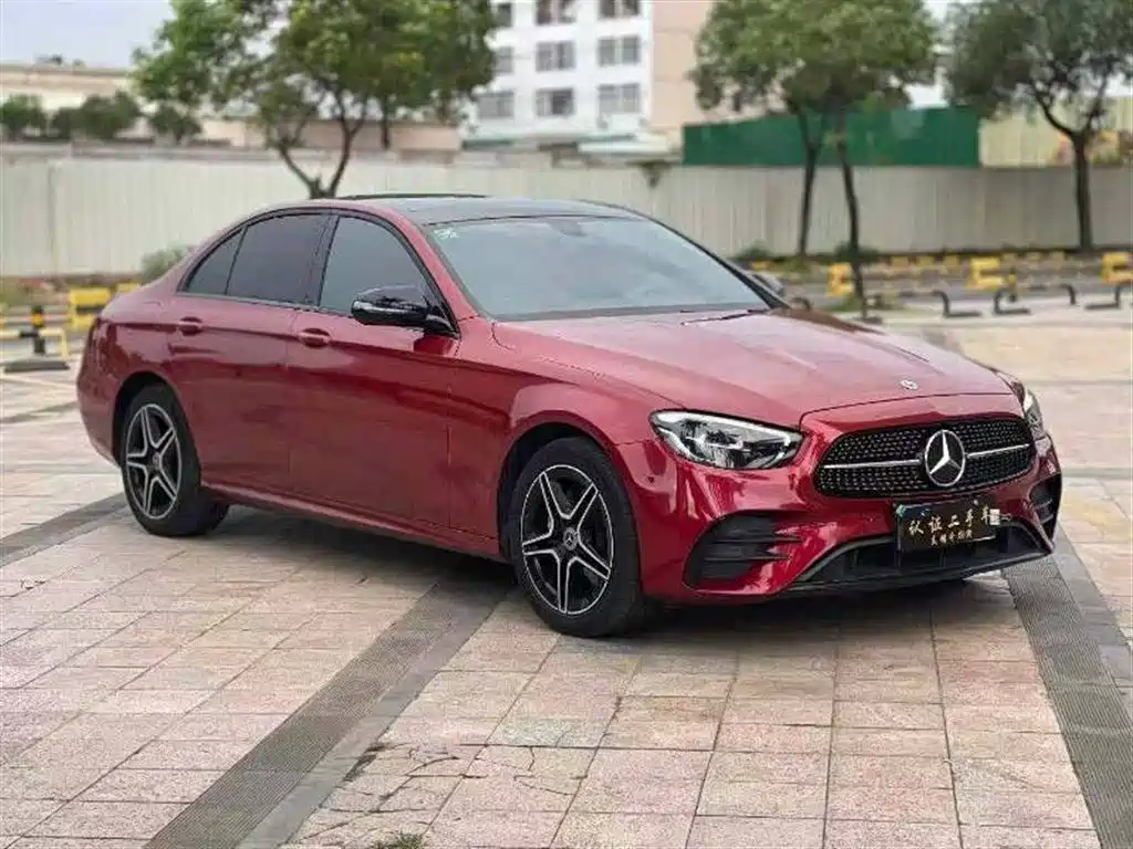 Mercedes-Benz E-Class 2022