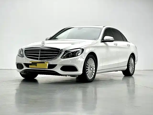 Mercedes-Benz C-Class 2017 — фото 1