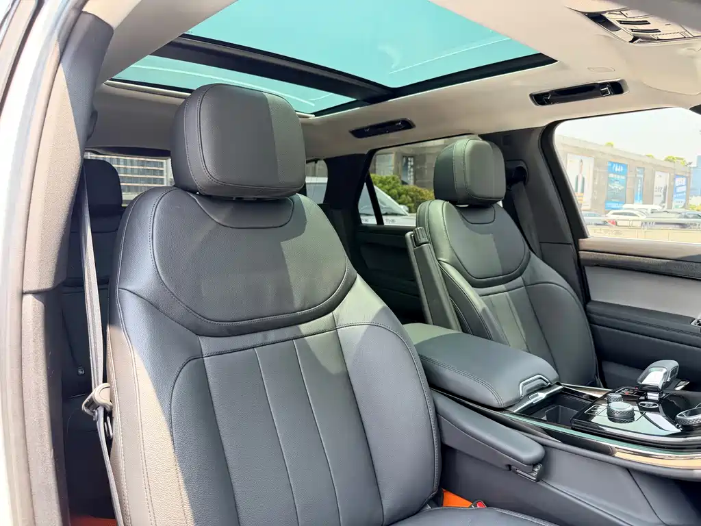 Land Rover Sport 2024 — фото 16