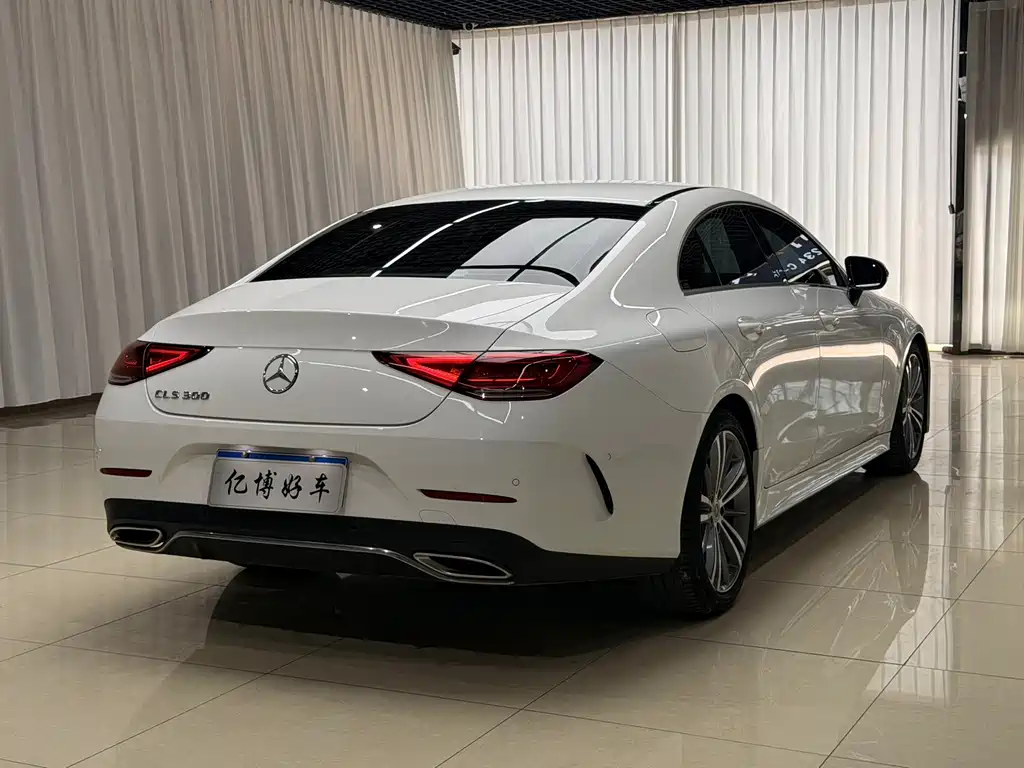 Mercedes-Benz CLS 2022 — фото 9