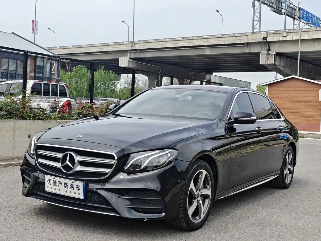 Mercedes-Benz E-Class 2019 — фото 1