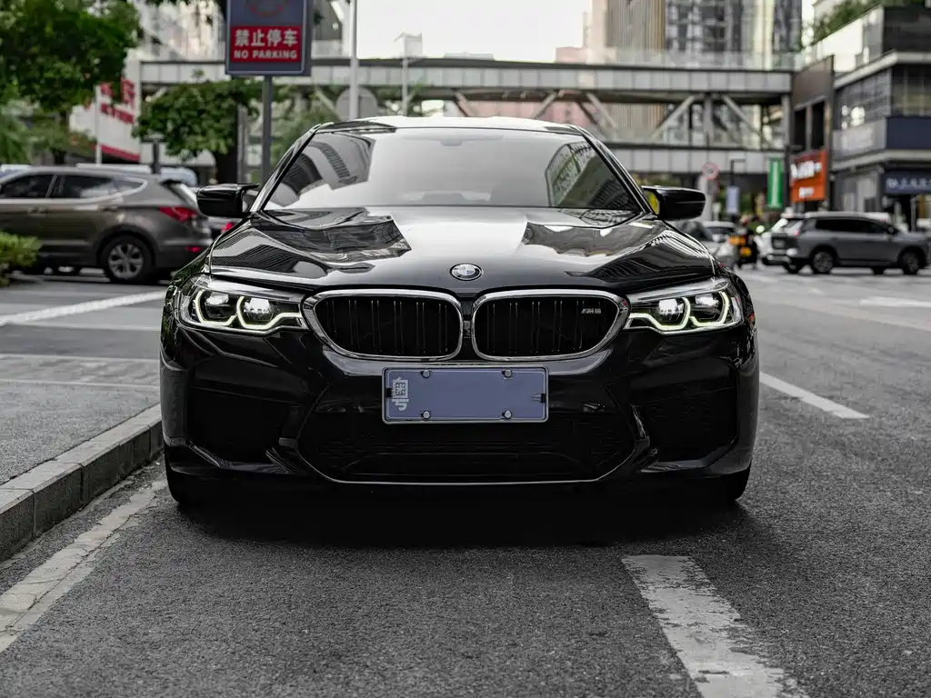 BMW M5 2019 — фото 2
