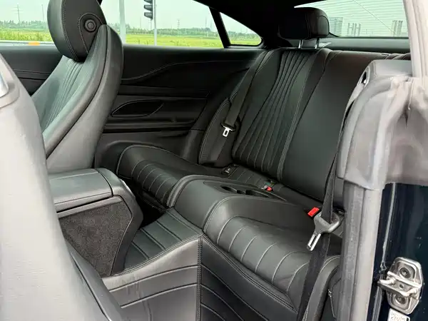 Mercedes-Benz E-Class 2023