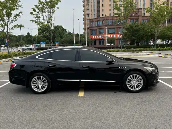 Buick LaCrosse 2019