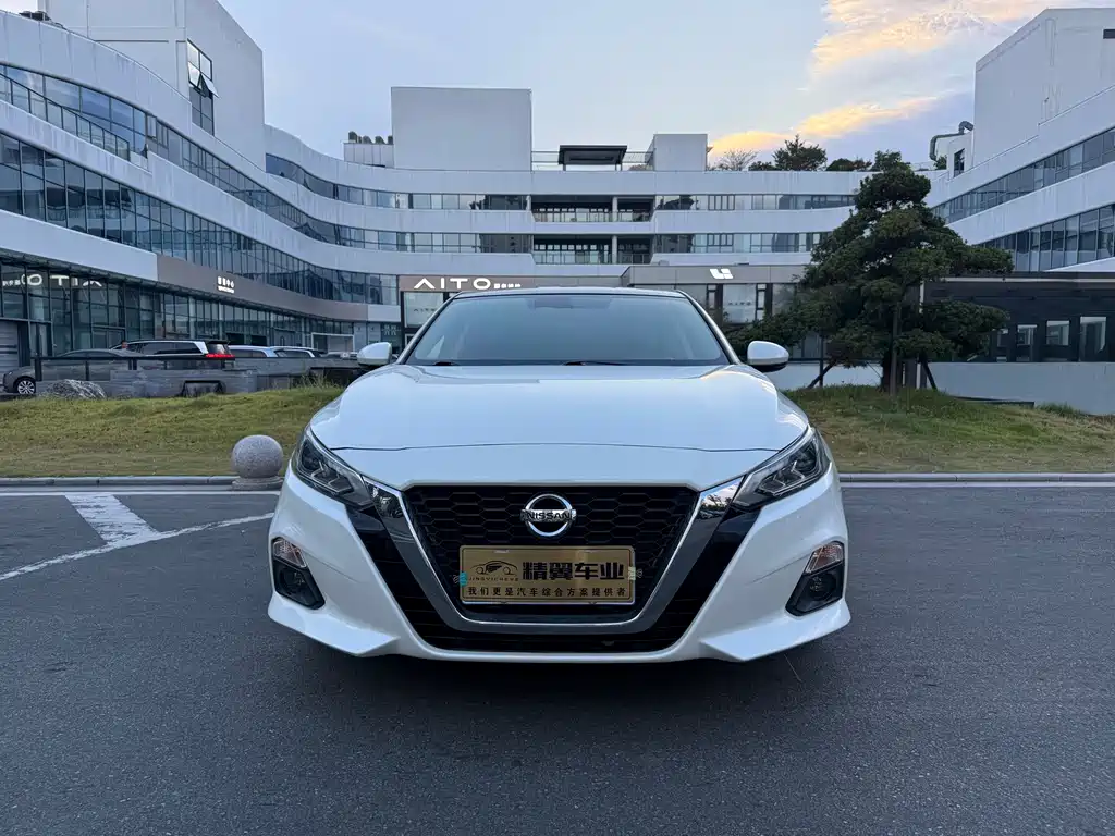 Nissan Teana 2021